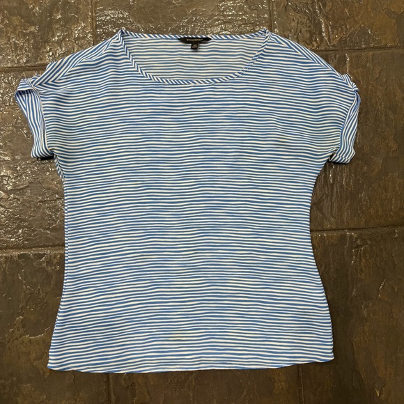 Banana Republic Elegant Blue Striped Short Sleeve Top Blouse Classic Style XS - Picture 2 of 8